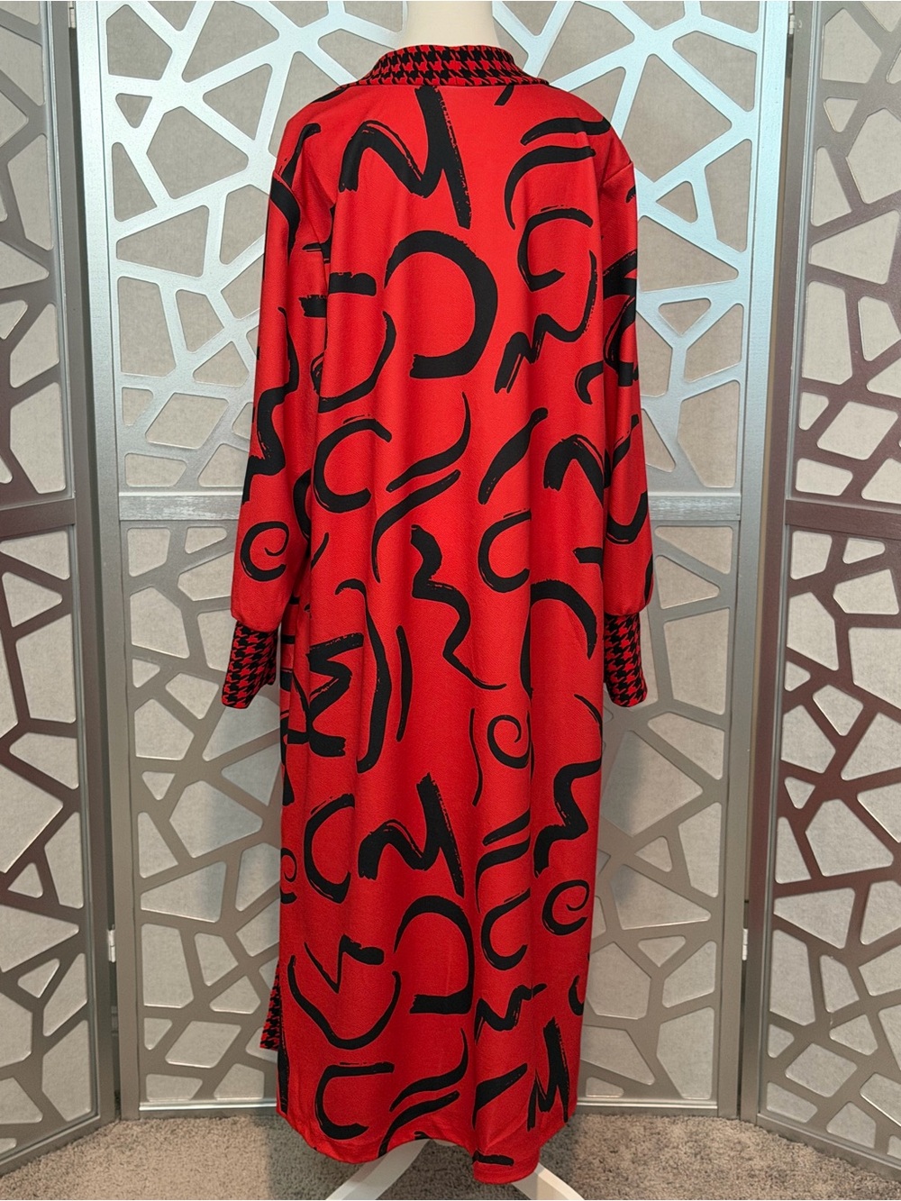New Arrivals! Red & Black Long Open-Front Women's Cardigan - Picture 3 of 4